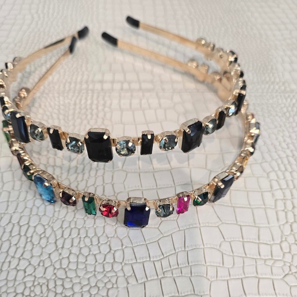 💋Two (2) Headbands FOR ONE LOW PRICE! - Picture 5 of 12